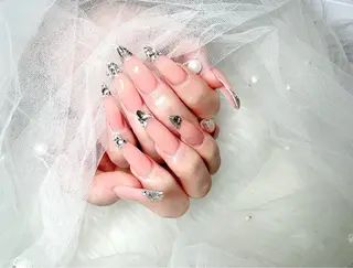 ネイル ガールネイルサロン所属・ガール ネイルサロン Girl salonのネイルデザイン