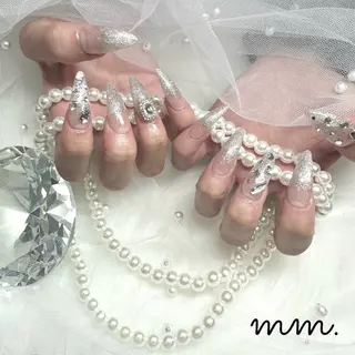 ネイル 🩷🩵mm.大宮 Riyo🧸🩵🩷のネイルデザイン