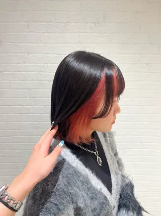 カラー レイフィールド観光通り店所属・ハイトーンカラー🎀 はなえのヘアスタイル