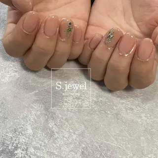 ネイル S♡JEWEL所属・S. JEWELのネイルデザイン