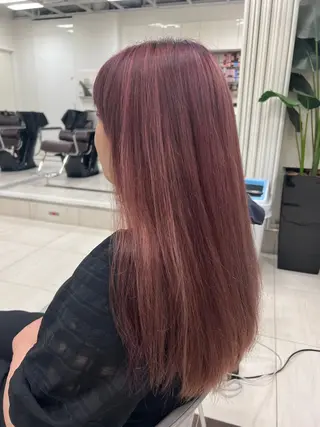 ロング カラー 鈴木 彩音のヘアスタイル