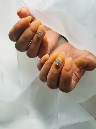 ネイル nail salon　neige所属・向井 唯紀世のネイルデザイン