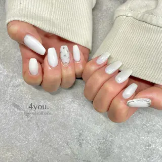 ネイル nail salon ４ｙｏｕ．のネイルデザイン