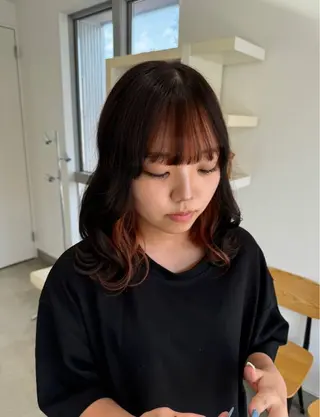 カラー 三田 一希のヘアスタイル