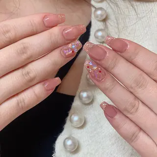 ネイル LEDアイラッシュ ∩_∩アオイのマツエク・マツパデザイン