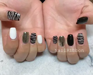 ネイル ネイルリボン 受付スタッフのネイルデザイン