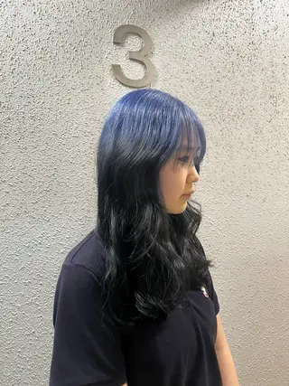 セミロング カラー 中川 蓮のヘアスタイル