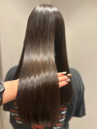 ロング カラー 髪質改善カラー ブラウン🤎YUMEのヘアスタイル