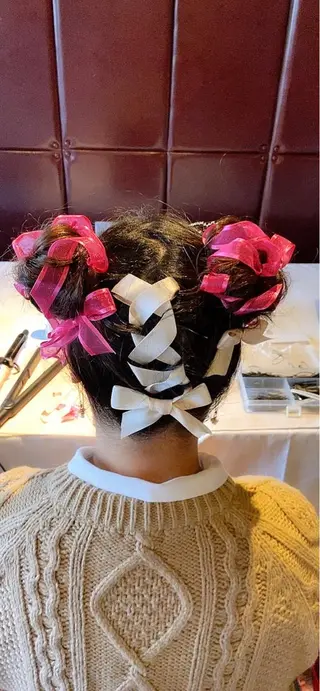 ミディアム ヘアアレンジ ヘアアンドメイクムタ 新居のヘアスタイル