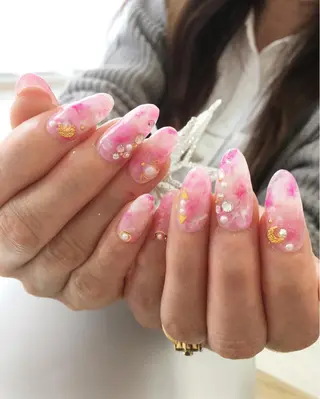 ネイル Petit Fleur所属・青柳 亜梨奈のマツエク・マツパデザイン