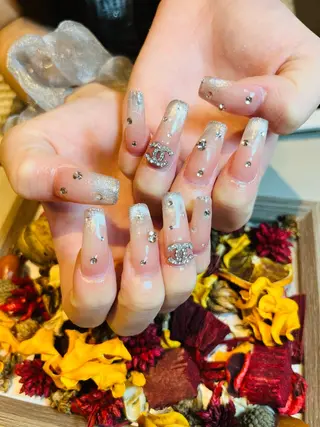 ネイル Brodia nailsのネイルデザイン