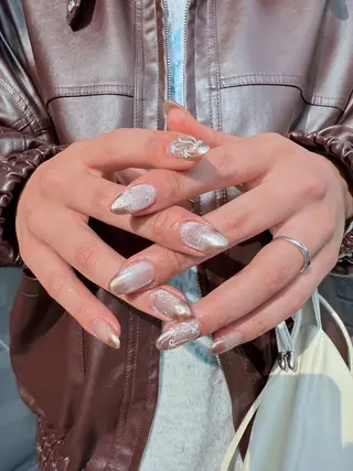 ネイル neouv所属・NEOUV_ mikuのネイルデザイン