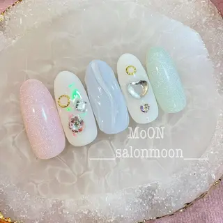 ネイル MoON...❤︎ MeGuのネイルデザイン