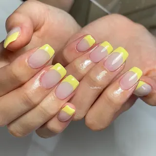 ミディアム ネイル richeri beautyのネイルデザイン