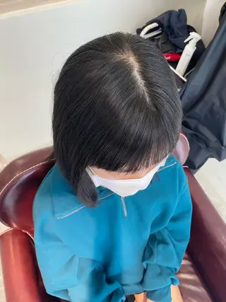 ミディアム 美髪矯正🌟 Ichiha🐨のヘアスタイル