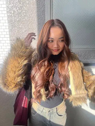 ロング カラー 🌈デザインヘア職人 Kaede🌈のヘアスタイル