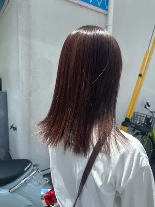 セミロング カラー 安達 望のヘアスタイル