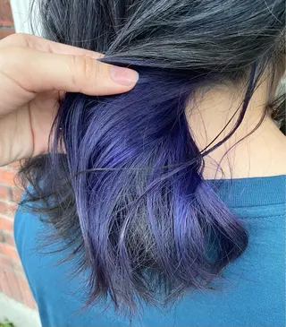 ロング カラー bluem所属・山西 真琴のヘアスタイル