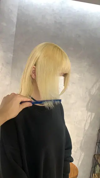 ショート L STUDIO心斎橋店所属・派手髪支持率No1 Eisukeのヘアスタイル