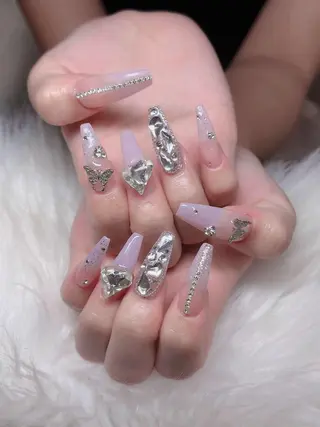 ネイル Lenie Nailsのネイルデザイン