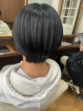 ショート 鈴木 結のヘアスタイル