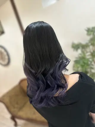 セミロング カラー 大潮 梨奈のヘアスタイル