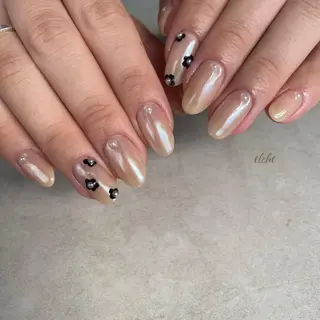 ネイル Rio 𓍼のネイルデザイン