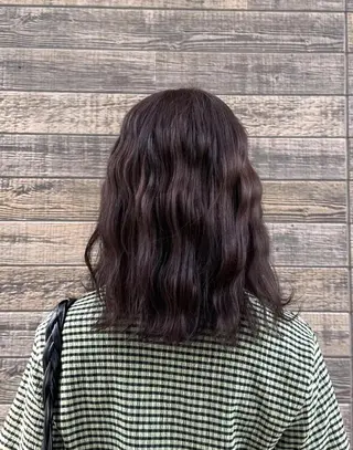 ミディアム カラー 笠原 凪のヘアスタイル