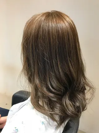 ロング カラー 関口 友行のヘアスタイル