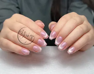 ミディアム Bling Salonのネイルデザイン