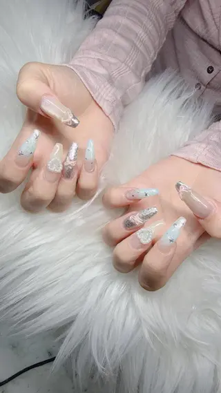 ネイル Lee Nailsのネイルデザイン