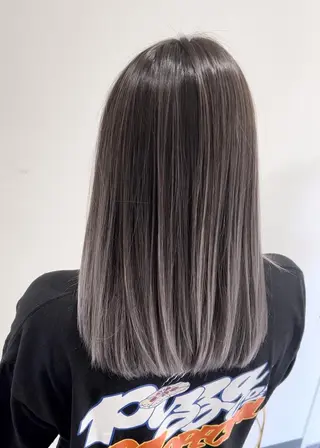 セミロング カラー 🫧【公式】 Lig.横浜🫧のヘアスタイル