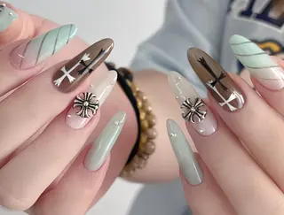 ネイル Molly _nailのネイルデザイン