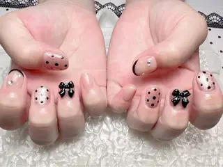 ネイル マジックミラー所属・マジック ミラーのネイルデザイン