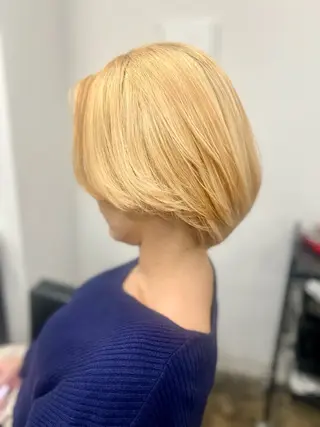 ミディアム カラー ADLLA.アドラ所属・透明感カラー特化🫧 ADLLA.栗原🦋のヘアスタイル