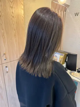 ミディアム カラー 蟹江 聡太✨レイヤーカットのヘアスタイル