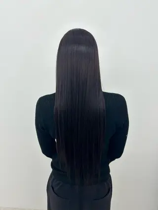 ロング カラー 相田 絢音のヘアスタイル