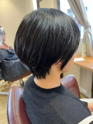 ショート chillout🌱 武田安未のヘアスタイル