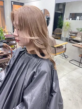 セミロング カラー AiM 大名　似合わせカットのヘアスタイル