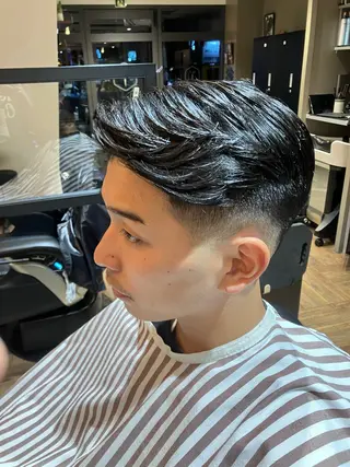 メンズ BARBER SHOP 涼所属・岡村 海のヘアスタイル
