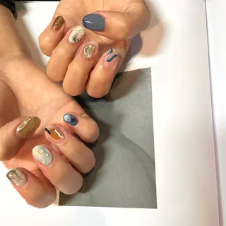 ネイル anyora nail salon所属・大人ワンホン キラキラ/Ayanoのネイルデザイン