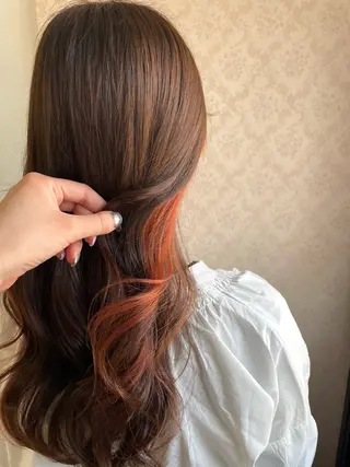 ロング カラー ヒヨシ ルナのヘアスタイル