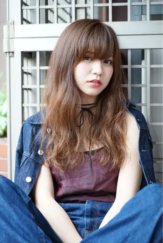 ロング カラー 加藤 あやみのヘアスタイル