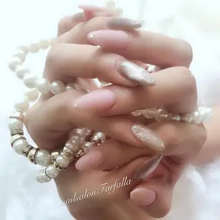 ネイル Farfalla Kieのネイルデザイン