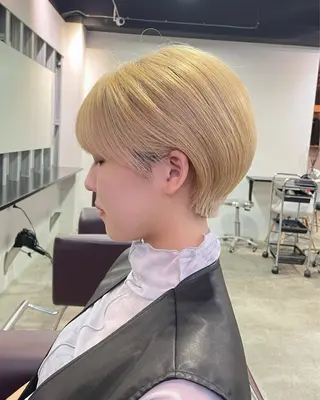 ショート Ms.CHARM【ミズチャーム】所属・韓国/レイヤーカット 顔周り/廣瀬達哉のヘアスタイル