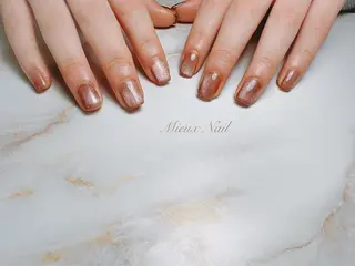 ネイル 市川 麻衣子のネイルデザイン