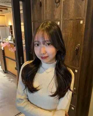 ロング Bonheur銀座 /前田 栞九郎のヘアスタイル