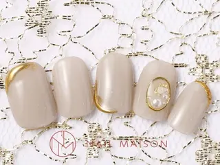 ネイル T RIRIKAのネイルデザイン