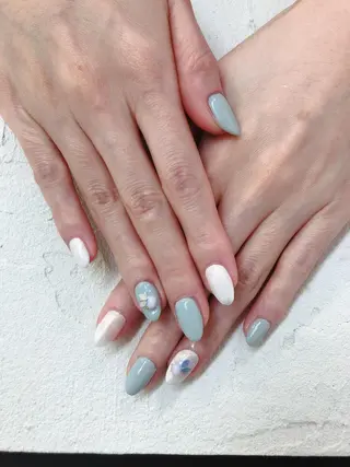 ネイル ♾nail 恵美のマツエク・マツパデザイン