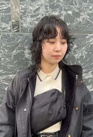 ミディアム パーマ 樋野 亮のヘアスタイル